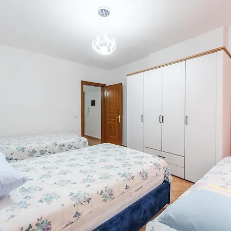 2br , 100m To Sea , 2 Balconies