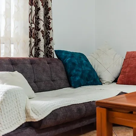 2br , 100m To Sea , 2 Balconies Apartment *